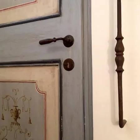 L'arco * פוליניו